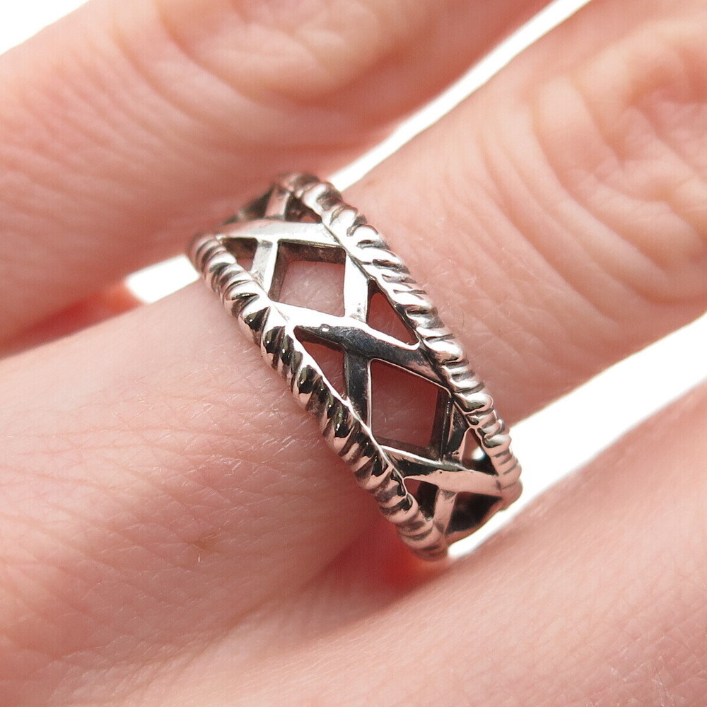 Dallas Museum of Art 925 Sterling Silver Vintage X-Shape Ring Size 6.25